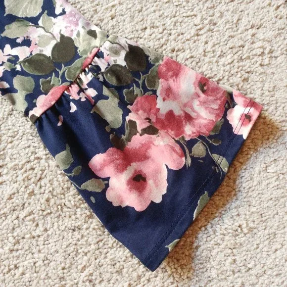 Joe Boxer Floral Bell Sleeve Tops with Cho… - Picture 3 of 8